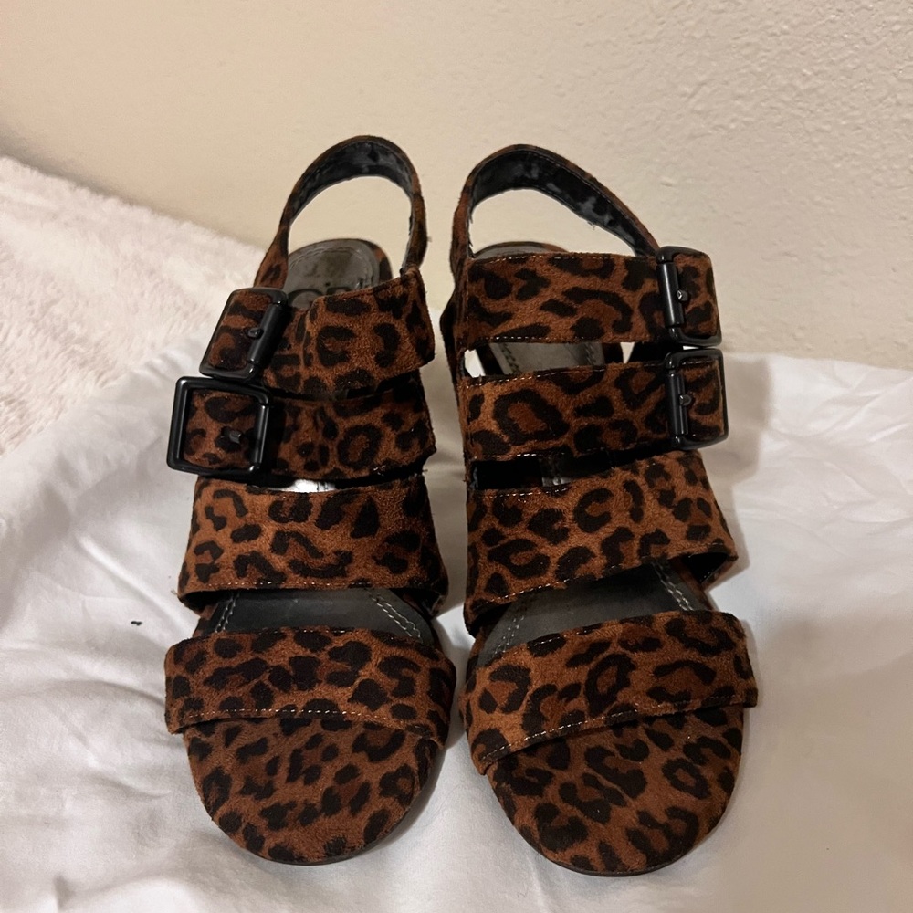 Gianni Bini summer heels